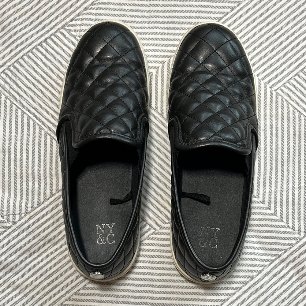 New York & Company Black Quilted Women's Slip-On Shoes
